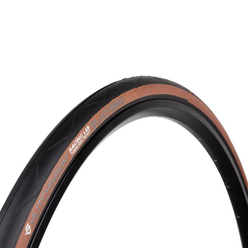 Cubierta Hutchinson Blackbird Mach Tread 3.0 Tubeless Ready Plegable Negro/Marrón