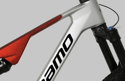 Megamo Track 08 2026 Red-1767953448895